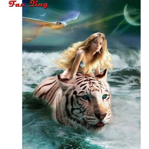 Full Square Round 5D DIY Diamond Painting Naked Woman And Tigers Diamond Embroidery Cross Stitch Mosaic Sticker Gift