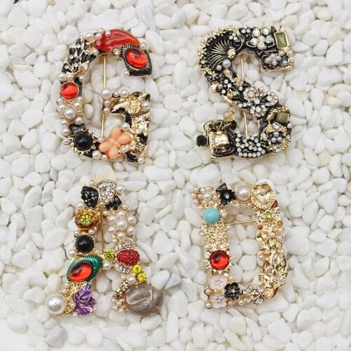 G S A D Letter Jewelry Metal Pin Butterfly Bell Leaf Flowers Gem Crystal Luxury Badge Shirt Suit Pendant Brooch Jewelry New