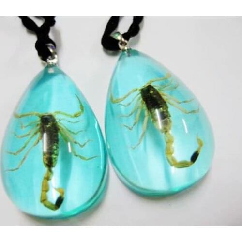 FREE SHIPPING yqtdmy 21 pcs Gold Scorpion Insect Charming Blue Drop specimens Pendant