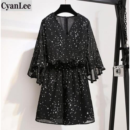 Plus Size Women 2020 Summer New Short Jumpsuits Casual Star Print V-neck Playsuit Rompers Loose Chiffon Playsuits L-5XL