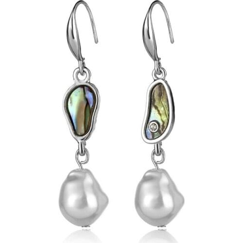 2021 New Earrings Small Fresh Shell Pearl Pendant Earrings Ins Popular Street Jewelry Wholesale
