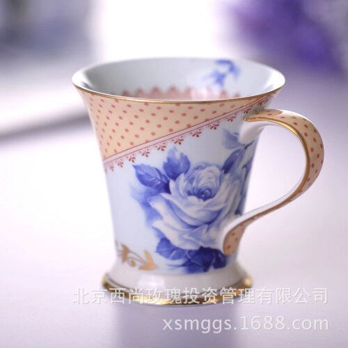 Ceramic glaze mug delicate blue and white porcelain creative gifts coffee cups large cup