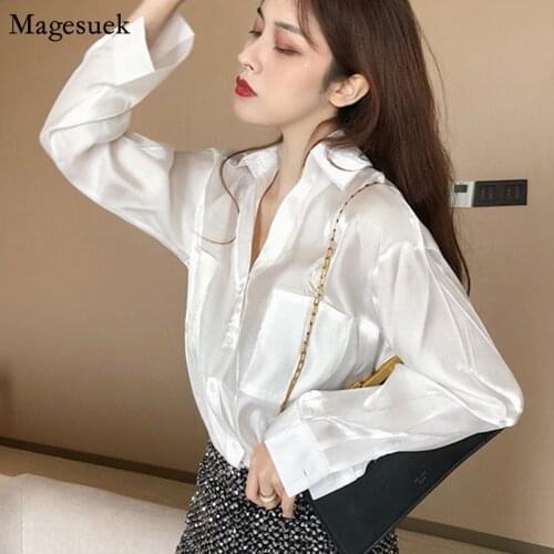 New Arrivals V-Neck Sexy Top Women Long Sleeve White Blouse Women Cardigan Button Up Shirt Pockets Blouses Women Casual 12047