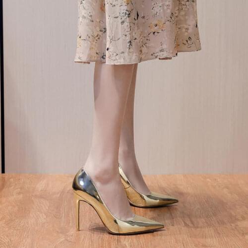 2021 New Patent Leather Bridesmaid High Heels Female Pointed Toe Plus Size Bridal Shoes 41 42 43