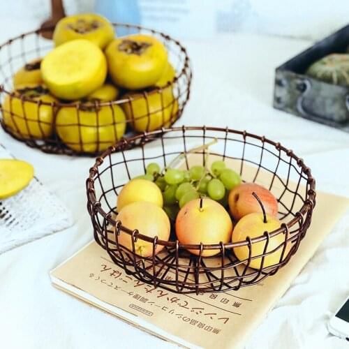 Retro Iron Fruit Basket, Handcrafted Wire Fruit Bowls, Bread Snack Vegetable Storage Basket for Kitchen Table Dining Decoration