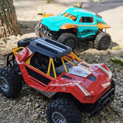 2020 2.4G Desert Climbing Remote Control Off-road Vehicle, Large Caster Short Card Racing, Cross-border Remote Control Toy Car