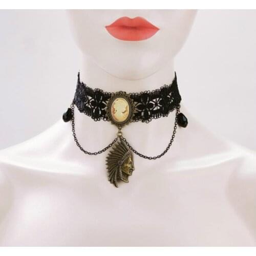 Necklace Ladies Necklace Europe and America Halloween Goth Punk Retro Necklace Beauty Head Queen Pendant Lace Clavicle Chain