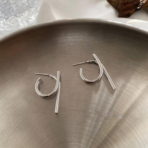 TARCLIY 2021 New Fashion Geometric Metal Irregular Circle Stud Earring Women Minimalist Temperament Alloy Jewelry Accessories