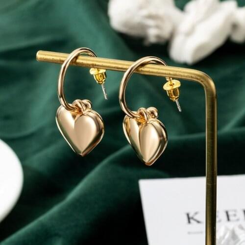 Gold color Stainless Steel Earrings 2021 Fashion Sweet Girl Heart-shaped Hoop Earrings Party Rock Gift, Gold Colors Wholesale