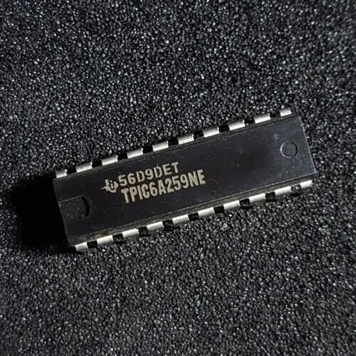 5pcs/lot TPIC6A259NE DIP20 IC 8-BIT ADDRESSABLE LATCH20-DIP 6A259NE