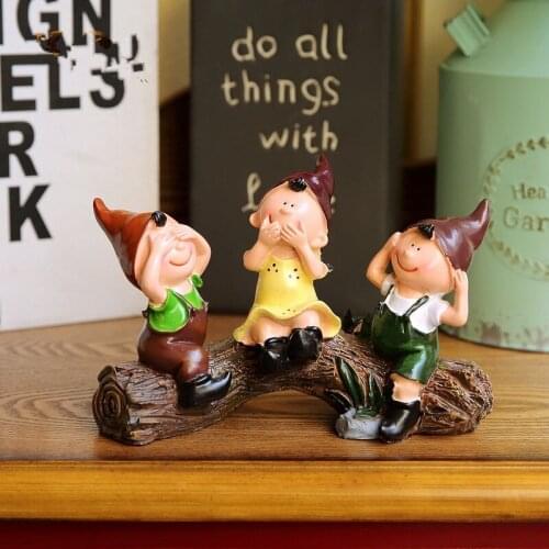 Garden Decoration Resin Elf On Old Tree Outdoor Crafts Gifts