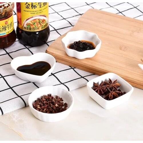 1pc Japanese Creations White Ceramic Sauce Dish Kitchen Seasoning Vinegar Multi-dish small Plates love polygon dinner dish
