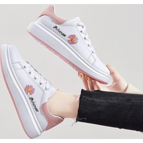 2020 Spring Casual Shoes Women Sneakers flower Sneaker Platform Med Heel Ladies Shoe Comfortable Vulcanized Shoes Microfiber