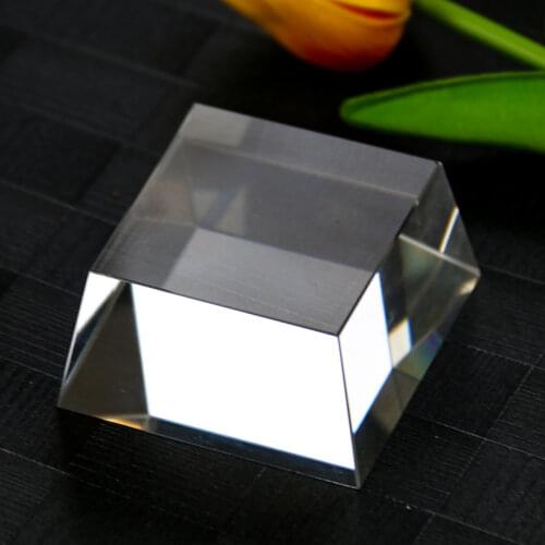60MM Pyramid Crystal Base Square Crystal Sunlight Catcher Jewelry Stand Display Shelf for Home Furnishing Handicraft Paperweight