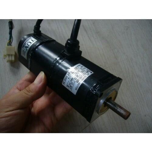 SGM-01V312B SERVO MOTOR , used in good condition . 80% appearance new , good working , free shipping