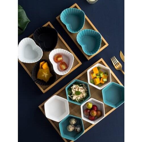 Nordic Style Creative Divided Snacks Plates with Bamboo Tray Ceramic Nuts Plates Fruits Platter Sauce Bowls