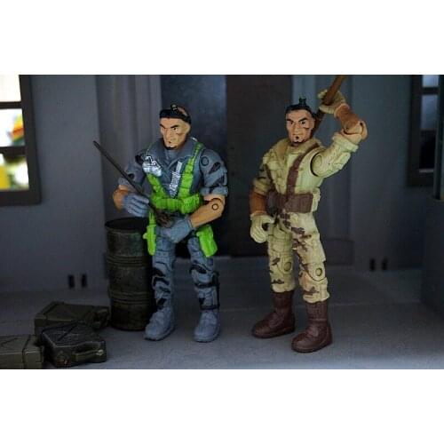 1/18 New Special Die-casting PVC Moving Couple Military Model Mechanic Home Display Collection Toys For Children