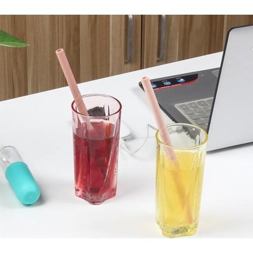 6Pcs Reusable Silicone Collapsible Drinking Straws Flexible Screw Thread Silicone Straws BPA Free Straw With 2 Cleaning Brushes