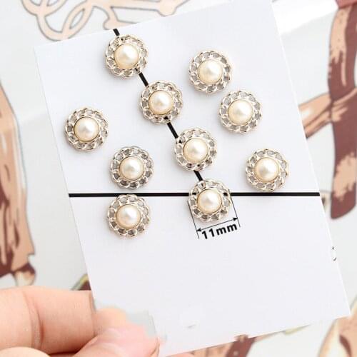 Nail-free Buttons 2021 High-end Fashion Sewing-free Anti-fade Sweater Coat Decorative Adjustable And Removable