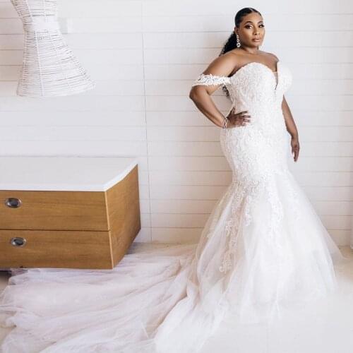 Plus Size Mermaid Wedding Dresses Off Shoulder Sweep Train Appliques Beads Chapel Garden Bridal Gowns vestidos de novia Custom