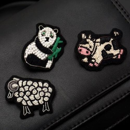 Hand embroidery panda sheep cow patch with pin for DIY brooch badge clothes bag shoes suit Hand account Accessories ornament