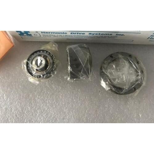 CSF-14-50-2A-R-SPS033 reducer 1: 50 8mm , used in good condition . 80% appearance new , good working , free shipping