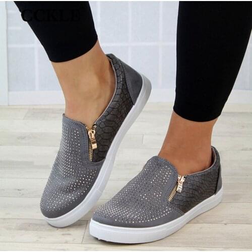 Women Shoes Crystal Slip On Flat Loafers Zipper Embossed leather Ladies Autumn Glitter Platform Fashion Female Moccasins
