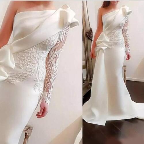 Elegant One Shoulder Mermaid Long Evening Dresses 2019 White Long Sleeve Satin Ruched Ruffles Applique Sweep Train Formal Party