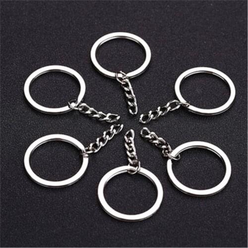 Manufacturers supply high quality flat ring with 4 section grinding chain Metal ring keychain Hanging ring Keychain