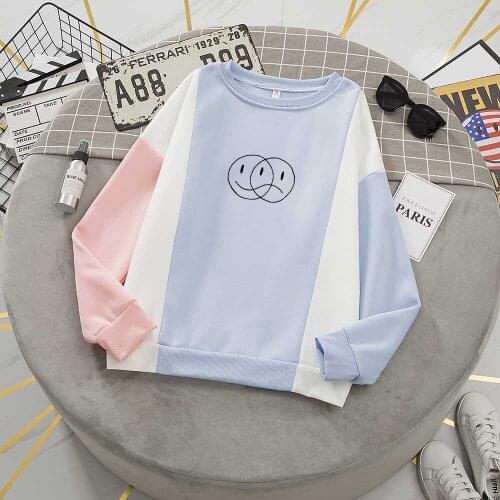 Kawaii Sweatshirt Oversized Crewneck Sweatshirt Vintage Color Block Women Smile Face Cute Pullovers for Women Streetwear Ladies