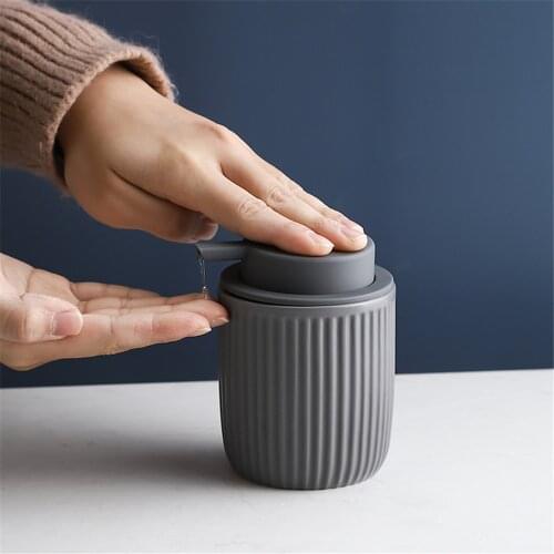 Bathroom 320ml Soap Dispenser Ceramic Refill Empty Bottle for Hair Conditioner Hand Washing Liquid Sub-bottle Shampoo Bottles