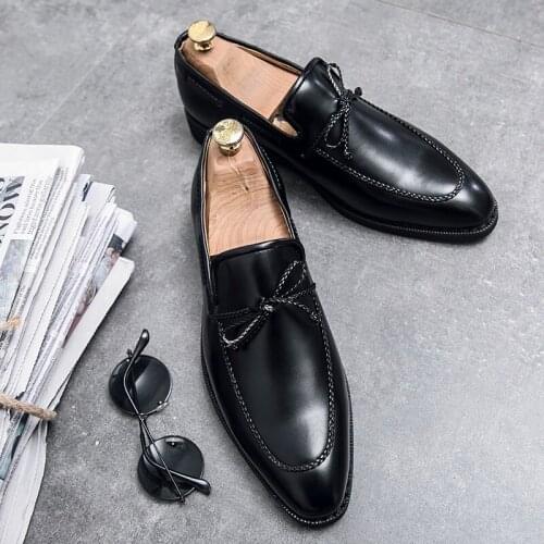 Fashion Trend Mens Italian Leather Shoes Casual Sneaker For Men Loafers Mules Fashion Skin Dress Black 2020 Formal Summer