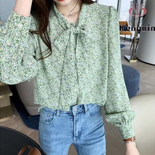 Oversized Print Women Green Blouse 2021 Summer Vintage Long Sleeve Loose Ladies Shirts Bow Blause Brand Female Tops KE1087
