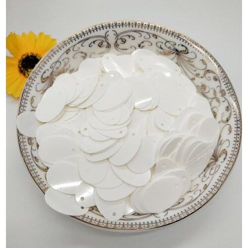 LNHOME 50g/Lot 12*20mm Oval Beige Sequin Creamy White Sequins Flat With 1 Hole Needlework Sewing Clothes Christmas Loose Sequins
