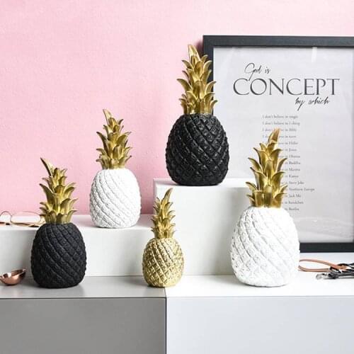 Nordic Golden Pineapple Home Furnishings Creative Modern Simple Soft Decoration Pineapple Resin Crafts Customization