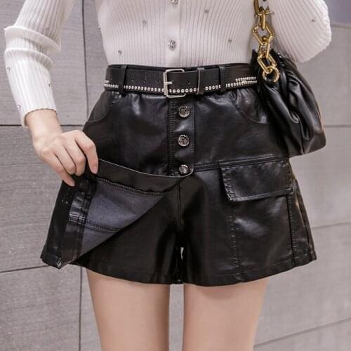 PU Leather High Waist Shorts Women Black Shorts With Belt Casual buttons Short Fashion Streetwear Ladies Autumn Winter shorts