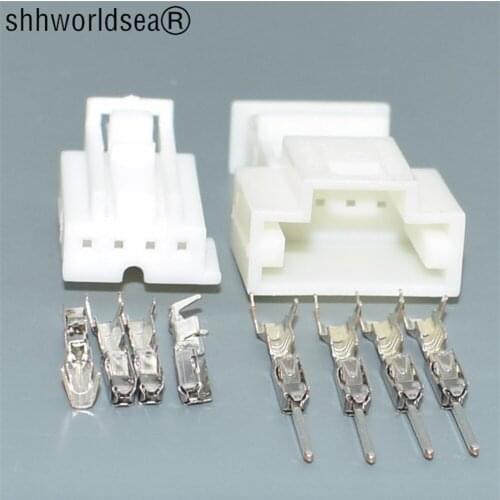 Shhworldsea 4pin 0.7mm male female for GLE320 ML350 GLS450 door bulb socket