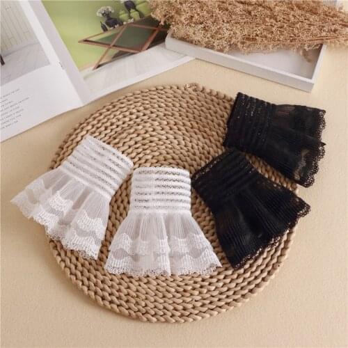 Women Girls Fake Flare Sleeves Lace Floral Pleated Fake Cuff for Sweater Blouse Ruffles Wrist Warmer Detachable Fake Sleeves