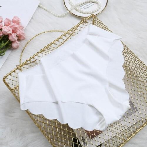 Womens Underwear Women Wavy Triangle Panties Seamless Cotton Panties Women Underpants