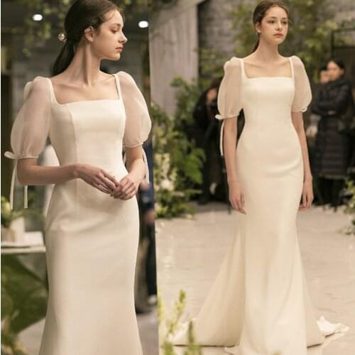 2021 New Elegant Simple Slim Square Neck Satin Korean Vintage Bubble Short Sleeve Sweep Train Wedding Gown Wedding Dress White