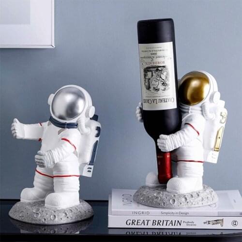 Resin Astronaut wine Rack Figurine Fashion Spaceman cabinet statue interior Decorative Cosmonaut sculpture home Porch decor Gift