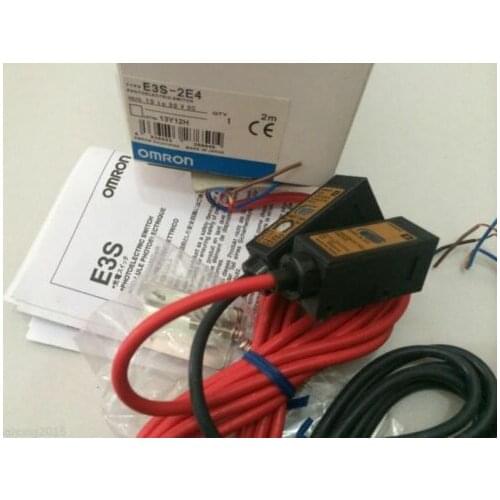 NEW IN BOX OMRON E3S-2E4 (E3S-2DE4+E3S-2LE4) -ll