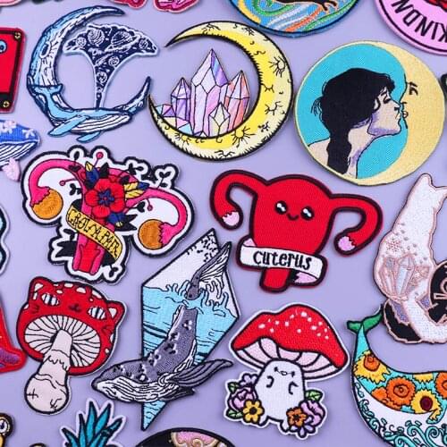 Cuterus Flower Embroidery Parches Mushroom Whale Iron On Patch Moon Patches On Clothes Thermoadhesive Patches Fusible Patch DIY