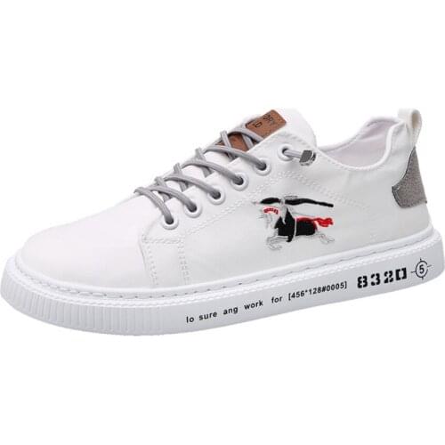 2021 Mens Sports Shoes Flat Breathable Shoes Light Casual Shoes Basket Male Tenis Masculino Sneakers White Business Travel Shoe