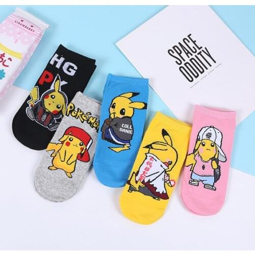Hot Anime Pokemon Pikachu Figure Cotton Socks Pokemon Squirtle Charmander Bulbasaur Cosplay Men Women Christmas Sock Gift Toys