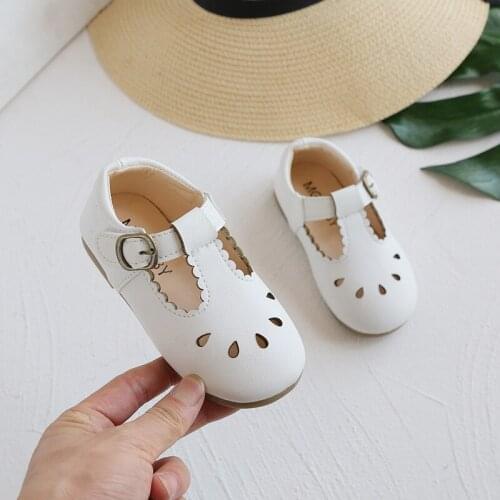 Toddler Baby Girls Shoes Vintage Hollow Leather Shoes 2021 Summer Autumn Boys Soft Casual Kids Flat Princess Shoes E979
