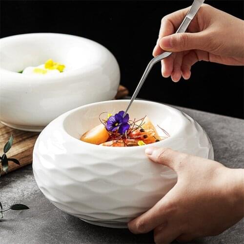 Nordic Creative Irregular Round Ceramic Deep Pasta Dish Straw Hat Dessert Tray White Porcelain Soup Plate Household Tableware