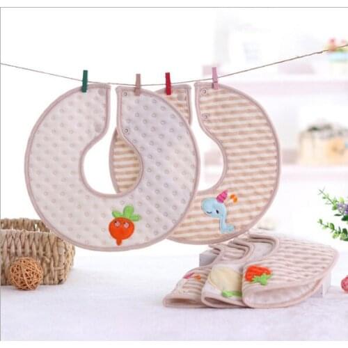 Pure cotton baby color cotton warm embroidery bibs baby donuts 360 degree rounds around the mouth of the towel 27x27cm