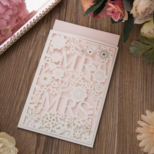 50pcs/lot Elegant White Laser Cut Marriage Invitation Cards Wedding Invitations Mr & Mrs Printable with Envelope Party Supplies