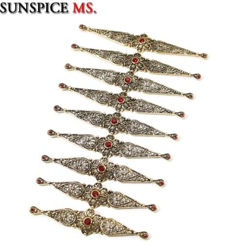 Ethnic Russia Traditional Retro Chest Button Europe Women Breastplate Body Jewelry Wedding Dress Accessories Waist Chain Belt